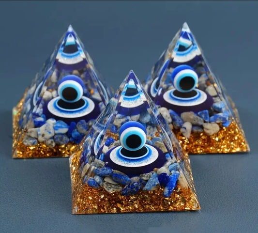 Pyramide d’Orgone ( Œil Protecteur )
