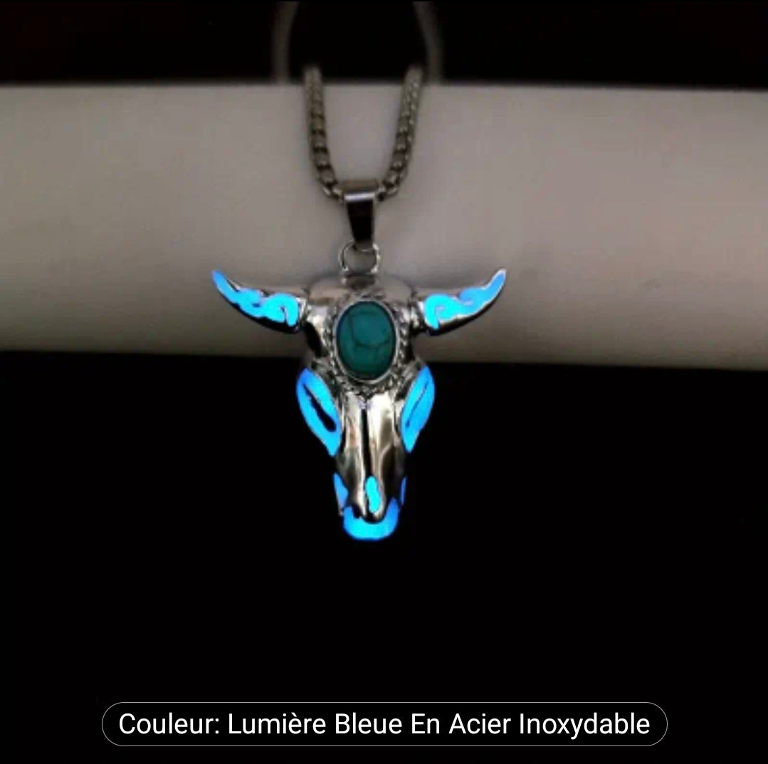 Collier ( Tète de taureau  Phosphorescent )