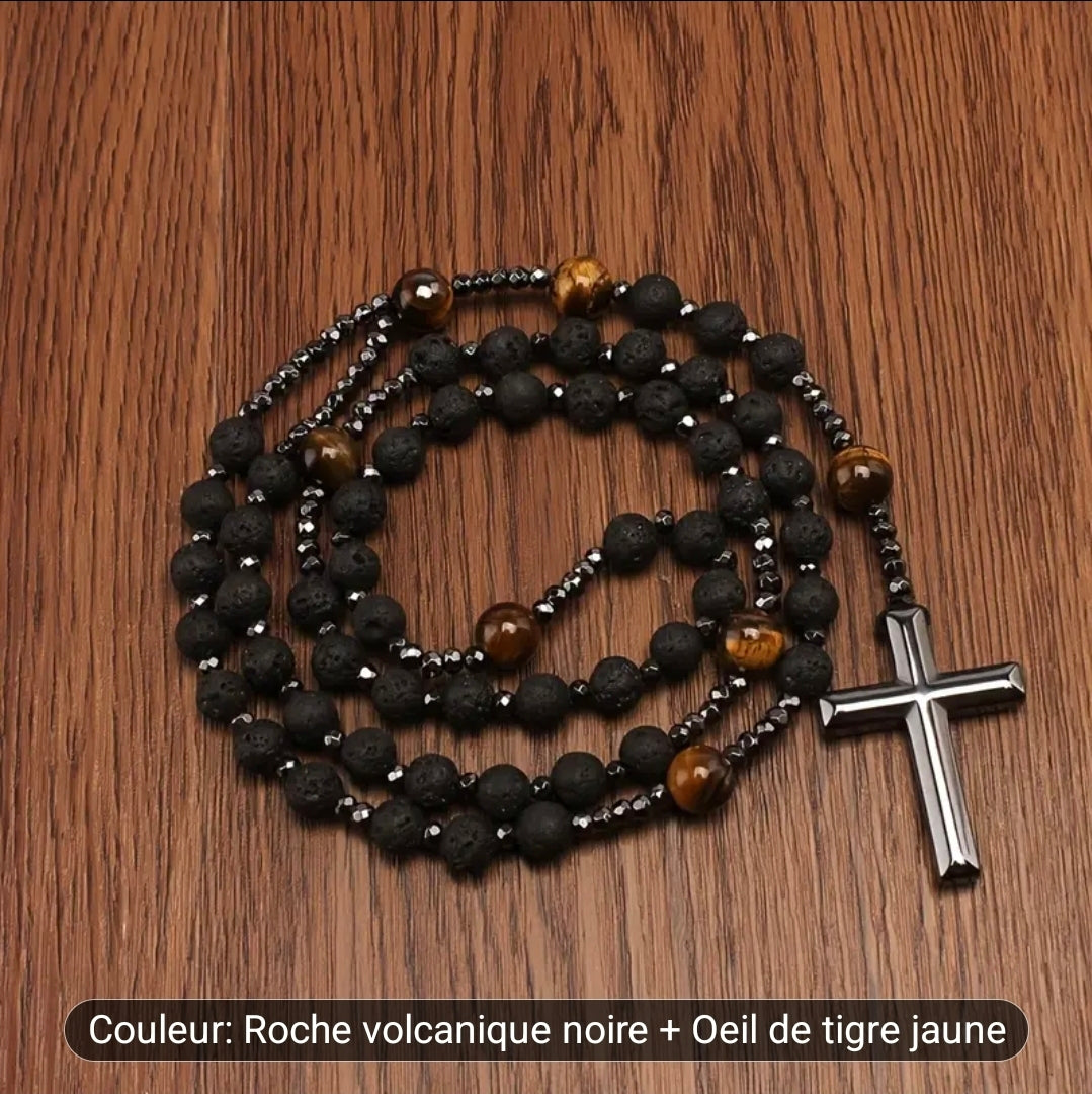 Collier ( croix catholique )
