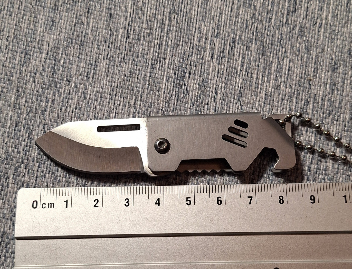 Porte-clef ( couteau )