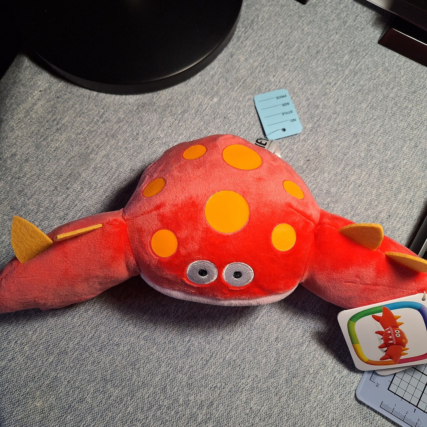 Peluche ( Monstres rigolos )