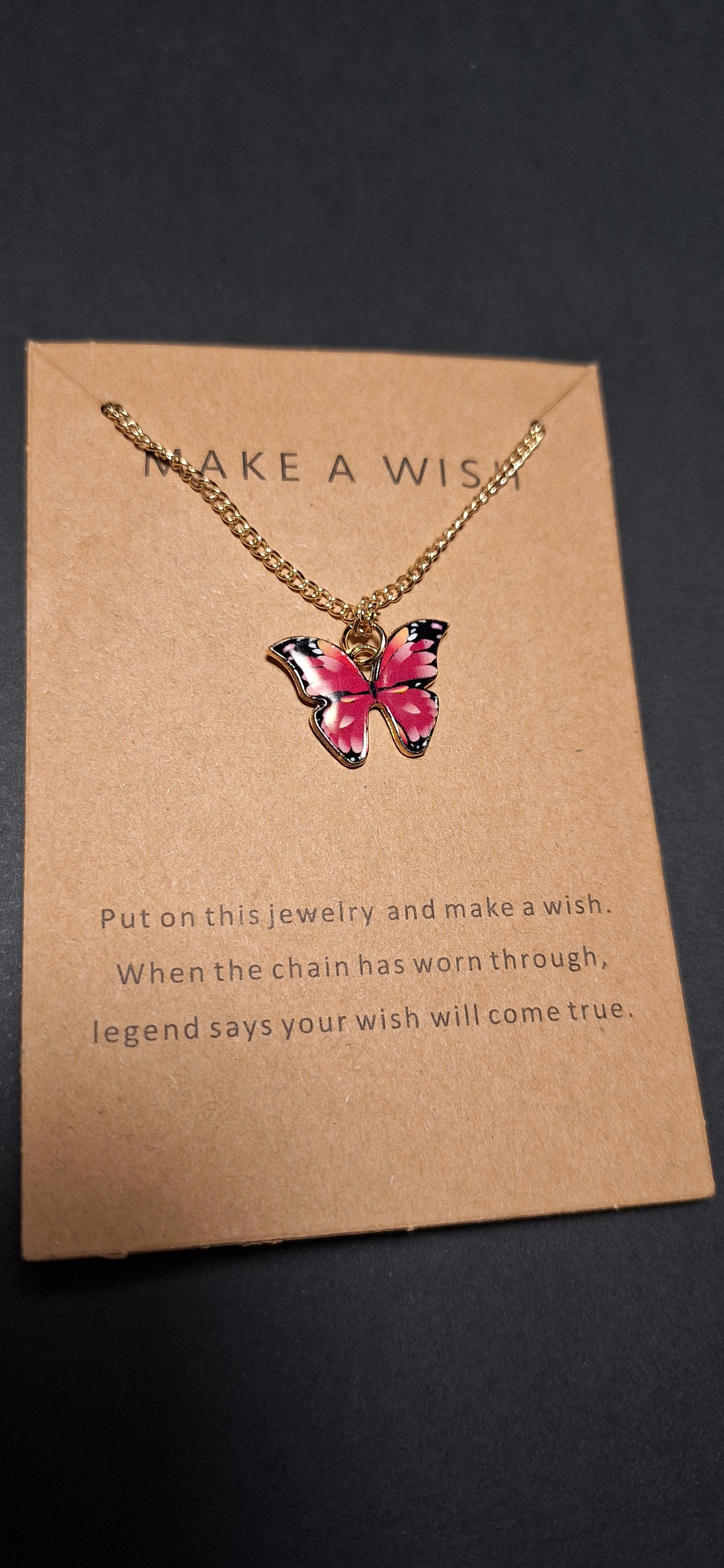 Collier ( papillon )