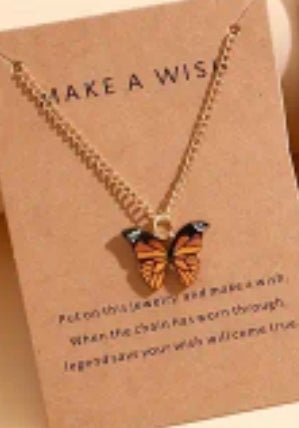 Collier ( papillon )